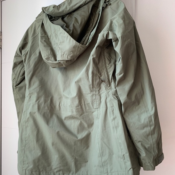 Columbia hooded sage green waterproof raincoat - Picture 5 of 5